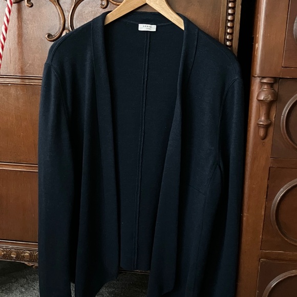 Classic Akris Punto Navy Wool Sweater - Picture 5 of 8